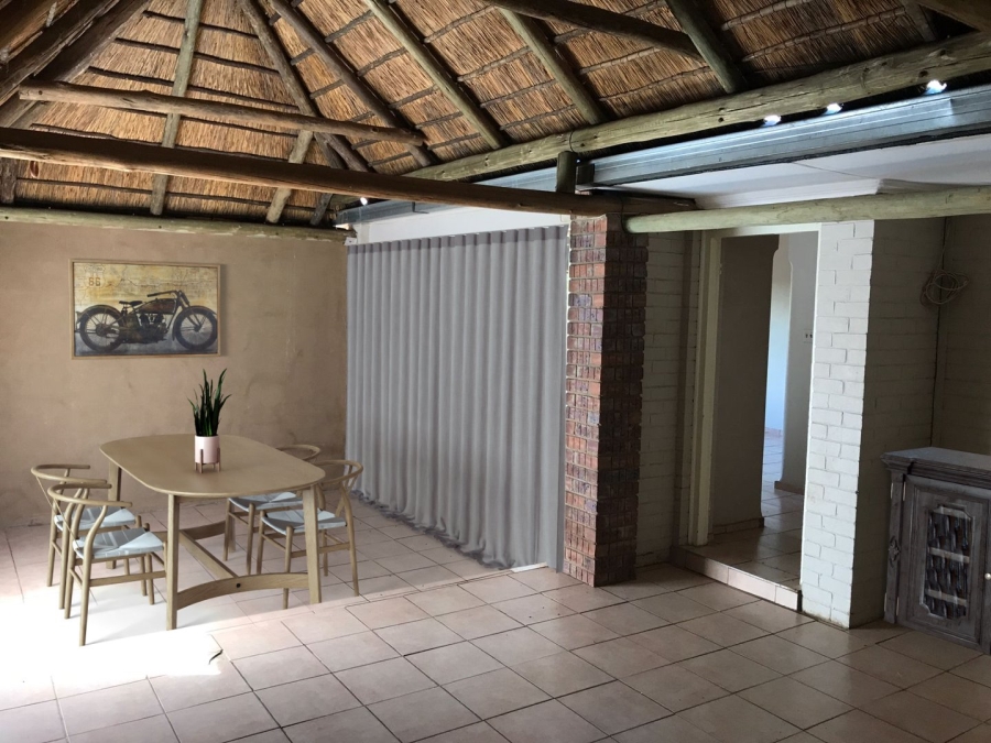 3 Bedroom Property for Sale in Roosheuwel North West